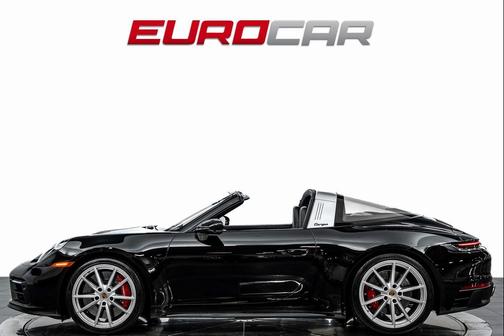 2022 Porsche 911 Targa 4 GTS