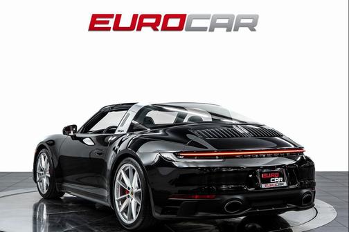 2022 Porsche 911 Targa 4 GTS