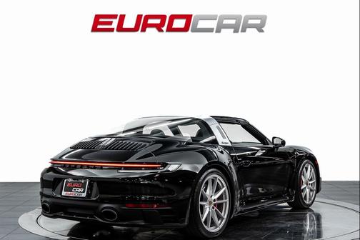 2022 Porsche 911 Targa 4 GTS