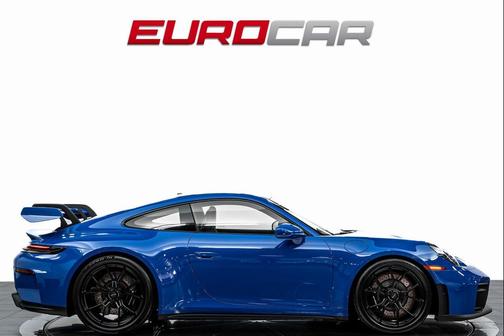 2025 Porsche 911 GT3 w/Touring Package