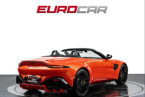 2022 Aston Martin Vantage *SPECIAL FACTORY PAINT * IMMACULATE CONDITION*