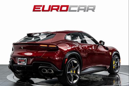 2024 Ferrari Purosangue 