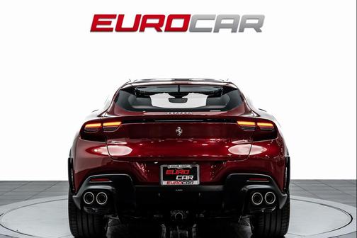 2024 Ferrari Purosangue 