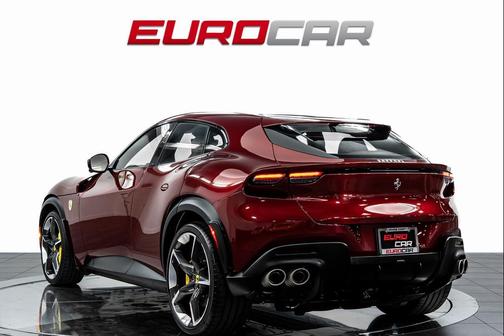 2024 Ferrari Purosangue 