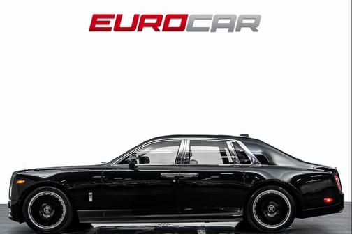 2025 Rolls-Royce Phantom