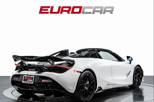 2020 McLaren 720S Base