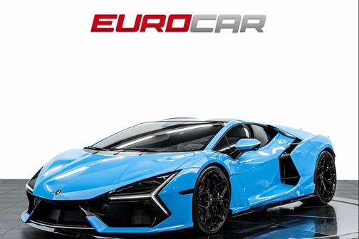 2025 Lamborghini Revuelto Base