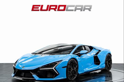 2025 Lamborghini Revuelto Base