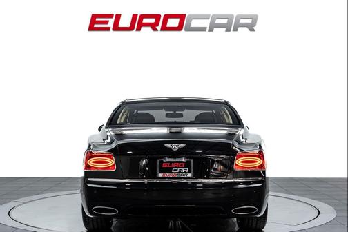 Onyx 2018 Bentley Flying Spur W12