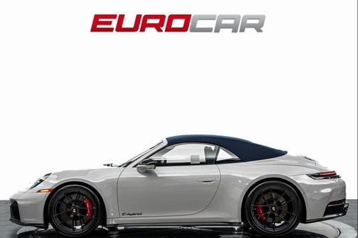 2026 Porsche 911 Carrera 4 GTS