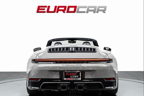 2026 Porsche 911 Carrera 4 GTS
