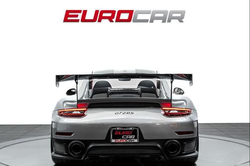 2018 Porsche 911 GT2 RS