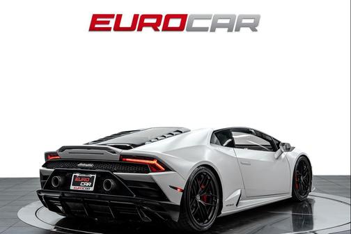 Grigio Artis Matt 2020 Lamborghini Huracan EVO Coupe AWD