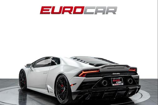 Grigio Artis Matt 2020 Lamborghini Huracan EVO Coupe AWD