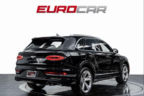 2024 Bentley Bentayga V8