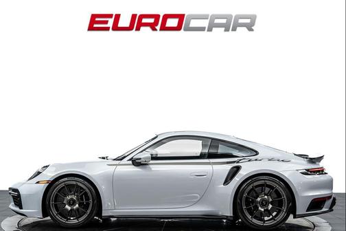 2025 Porsche 911 Turbo