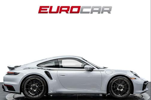 2025 Porsche 911 Turbo