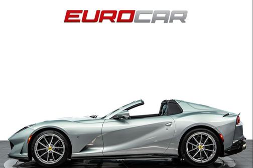 Celeste Met Chiaro 2022 Ferrari 812 GTS Base