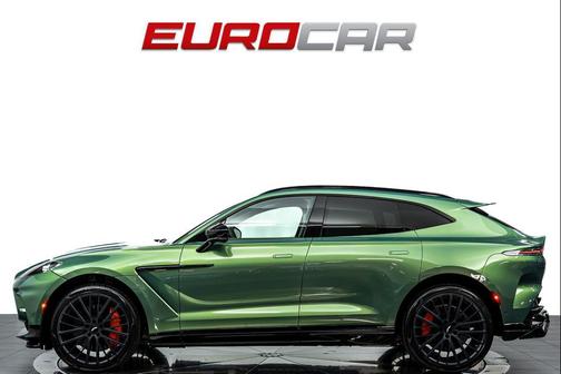 2023 Aston Martin DBX 707