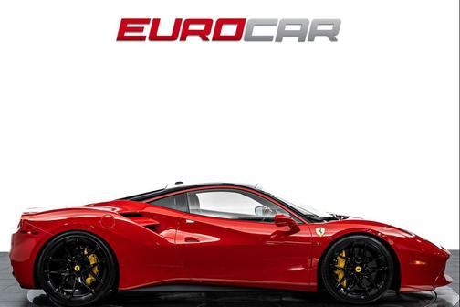 Rosso Corsa 2017 Ferrari 488 GTB GTB