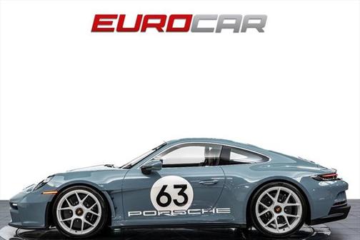 2024 Porsche 911 S/T