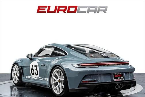 2024 Porsche 911 S/T