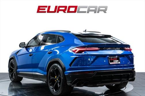 2020 Lamborghini Urus