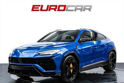 2020 Lamborghini Urus 
