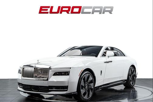 Arctic White 2024 Rolls-Royce Spectre