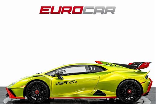 2023 Lamborghini Huracan STO Coupe