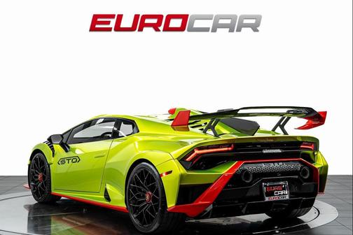 2023 Lamborghini Huracan STO Coupe