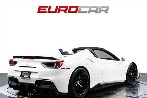 2018 Ferrari 488 Spider Base
