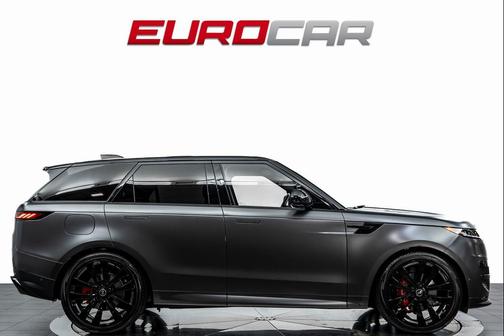 2024 Land Rover Range Rover Sport SE