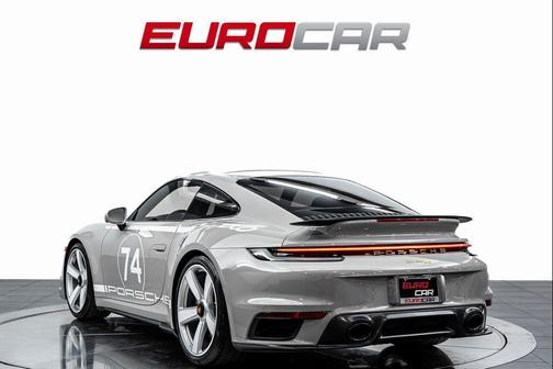 2025 Porsche 911 Turbo