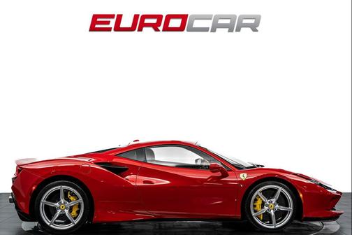 Rosso Corsa 2021 Ferrari F8 Tributo Base