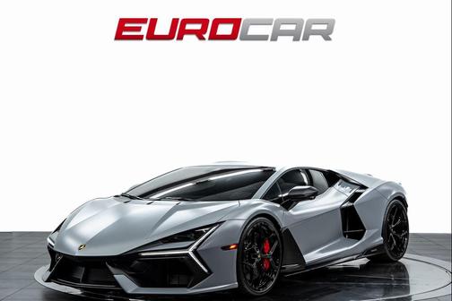 2024 Lamborghini Revuelto Base