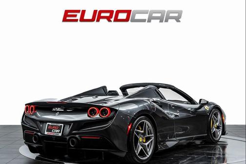 2022 Ferrari F8 Spider Base