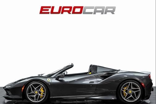 2022 Ferrari F8 Spider Base