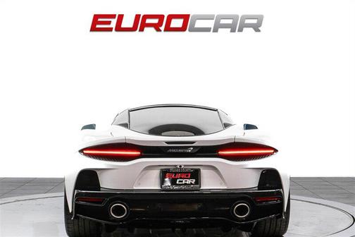 2023 McLaren GT Base