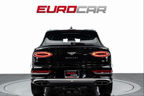 2024 Bentley Bentayga *FRONT SEAT COMFORT SPEC * PANORAMIC SUNROOF*