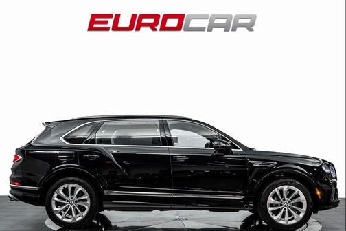 2024 Bentley Bentayga *FRONT SEAT COMFORT SPEC * PANORAMIC SUNROOF*