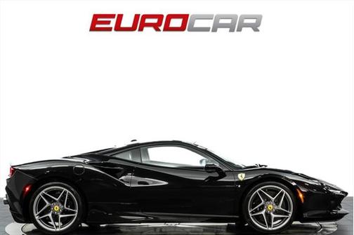 2020 Ferrari F8 Tributo Base