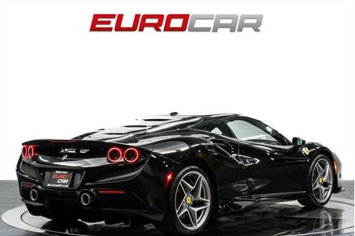 2020 Ferrari F8 Tributo Base