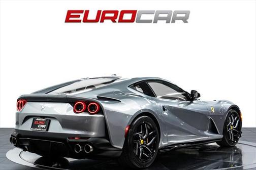 2019 Ferrari 812 Superfast Base