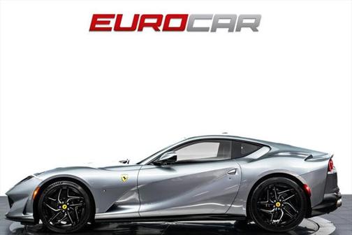 2019 Ferrari 812 Superfast Base