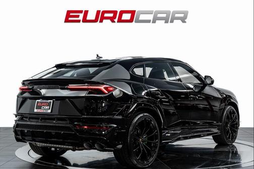 2024 Lamborghini Urus S