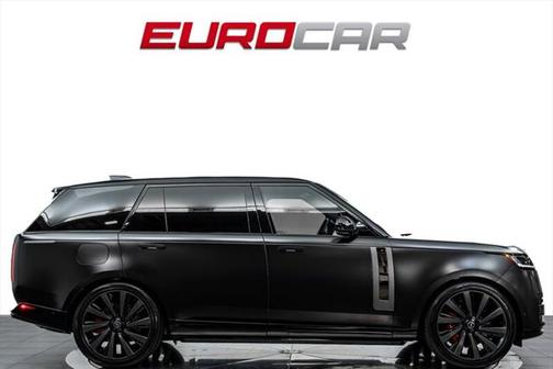2025 Land Rover Range Rover P615 SV