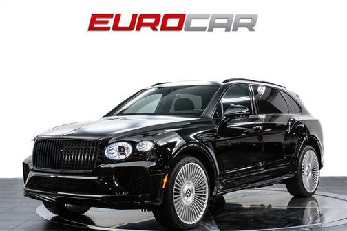 2023 Bentley Bentayga EWB V8
