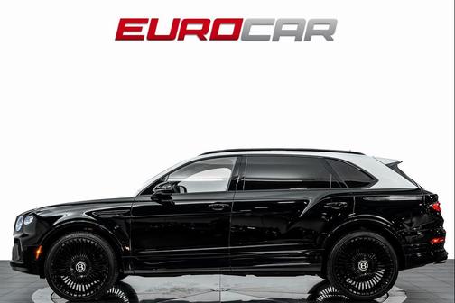 2023 Bentley Bentayga EWB V8