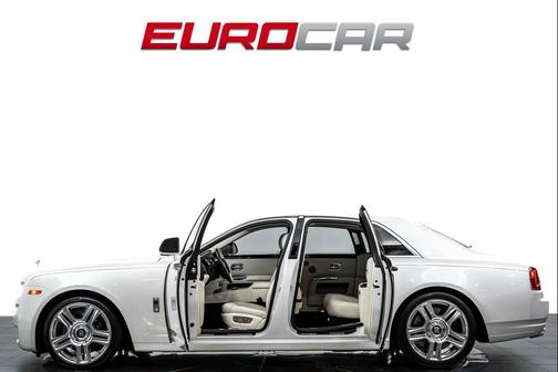 Andalusian White 2017 Rolls-Royce Ghost
